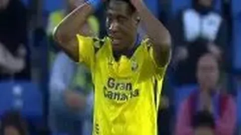 《海港振兴之谜：金元时代再现，穆斯卡特力挽狂澜的调整传奇》